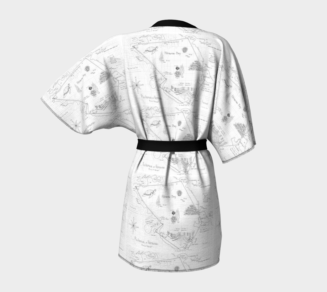 2-Step Dive Map Kimono Short Robe in B/W